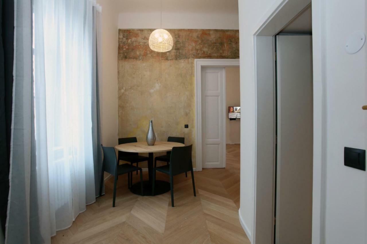 The Apartment House - Mezibranska Praga Exterior foto